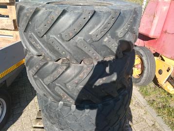 Banden Unimog shovel  beschikbaar voor biedingen