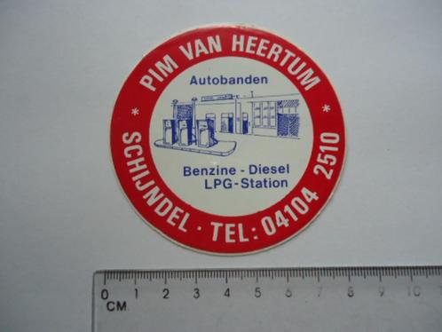sticker oud schijndel PIM VAN HEERTUM garage autobanden auto, Verzamelen, Stickers, Zo goed als nieuw, Bedrijf of Vereniging, Verzenden