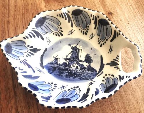 Delfts Blauw Bonboniere Bierpul Buikvaas Zwaan, Antiek en Kunst, Curiosa en Brocante, Ophalen