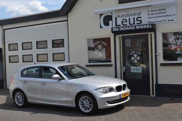 BMW 1-serie 118i Business Line. Mooi verzorgde originele aut, Auto's, BMW, Bedrijf, Te koop, 1-Serie, ABS, Airbags, Airconditioning