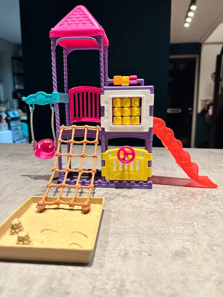 Chelsea Barbie Speeltuin, Kinderen en Baby's, Speelgoed | Overig, Zo goed als nieuw, Meisje, Ophalen