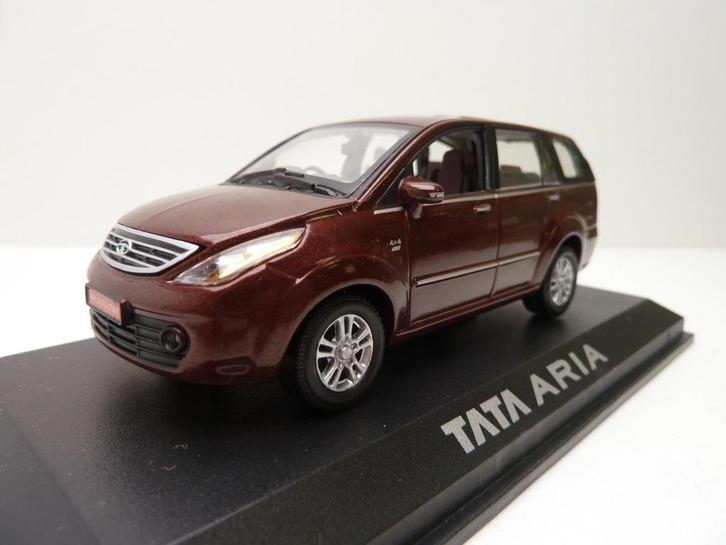 TATA ARIA  '' Norev '', Hobby en Vrije tijd, Modelauto's | 1:43, Zo goed als nieuw, Auto, Norev, Ophalen of Verzenden