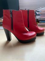 Invito dames schoenen maat 40, Kleding | Dames, Schoenen, Ophalen of Verzenden, Zo goed als nieuw, Zwart, Sneakers of Gympen