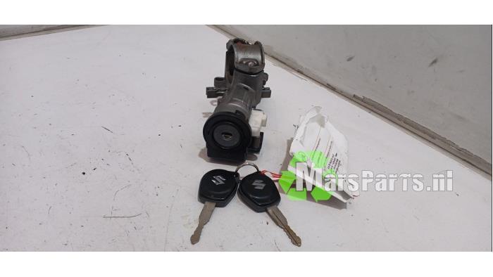 Kontaktslot + Sleutel van een Suzuki Swift, Auto-onderdelen, Overige Auto-onderdelen, Suzuki, Gebruikt, 3 maanden garantie, Ophalen of Verzenden