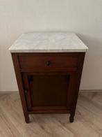 Art Deco nachtkastje met wit marmeren blad., Antiek en Kunst, Antiek | Meubels | Kasten, Ophalen of Verzenden