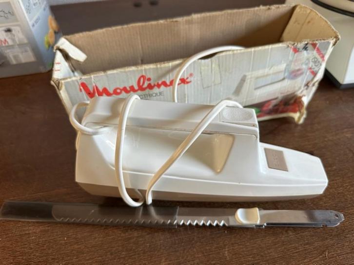 Moulinex elektrisch mes, Huis en Inrichting, Keuken | Keukenbenodigdheden, Zo goed als nieuw, Ophalen of Verzenden