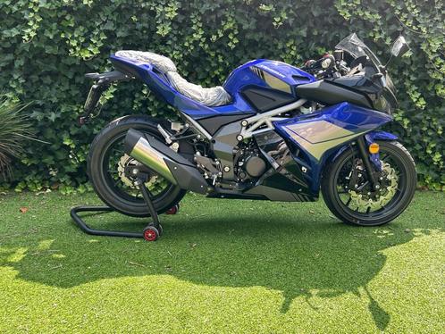 Nieuwe motor voor beginnende rijder, Motoren, Motoren | Overige merken, Bedrijf, Super Sport, 12 t/m 35 kW, 2 cilinders, Minimaal motorrijbewijs A1