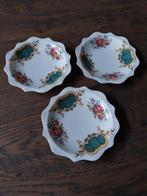 Royal Albert Berkeley 3x Petit Four schaaltjes, Antiek en Kunst, Ophalen of Verzenden