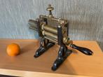 Walsje uit de kledingindustrie, Antiek en Kunst, Antiek | Gereedschap en Instrumenten, Ophalen of Verzenden