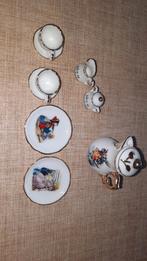 Alice in Wonderland Miniatuur Servies, Antiek en Kunst, Ophalen