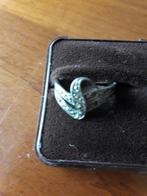 Zilveren MARCASITE ring OPRUIMING IN DE KAST !!, Ophalen of Verzenden, Zo goed als nieuw, Dame, Zilver