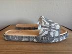 Josh V Slippers 41, Kleding | Dames, Slippers, Overige kleuren, Ophalen of Verzenden, Zo goed als nieuw