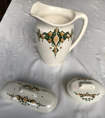 Lampetkan kammenbakje en zeepbakje Jugendstil beschikbaar voor biedingen
