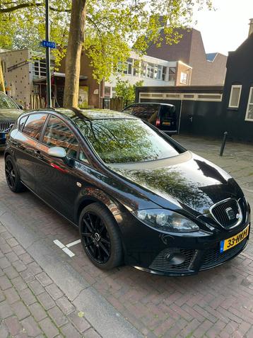 Seat Leon 2.0 Tfsi 16V 147KW 2009 Zwart beschikbaar voor biedingen