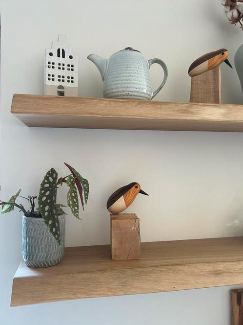 Nieuwe unieke handgemaakte vogels roodborstje, Huis en Inrichting, Woonaccessoires | Wandplanken en Boekenplanken, Zo goed als nieuw