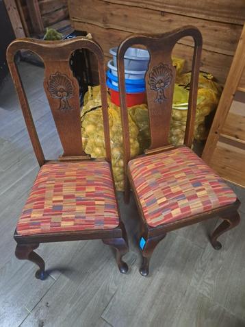 3 antieke/ vintage stoelen te koop. 1 beschikbaar voor biedingen