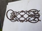Gietijzer frame voor bloempot, Rond, Ophalen of Verzenden, Metaal, Minder dan 40 cm