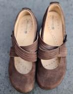 Te koop z.g.a.n dames schoenen merk Helvesko maat 40, Kleding | Dames, Schoenen, Ophalen of Verzenden, Zo goed als nieuw, Sneakers of Gympen