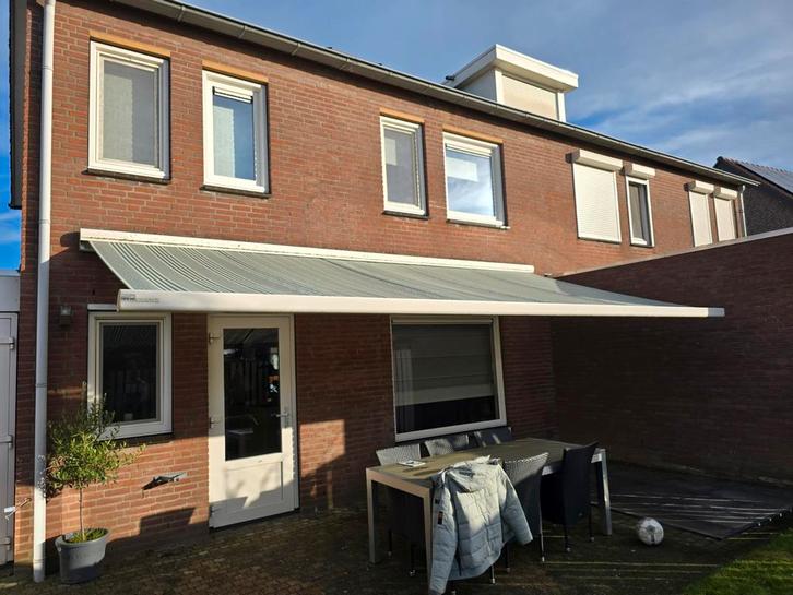 Groot elektrisch zonnescherm - 6m breed, 3m uitval, Tuin en Terras, Zonneschermen, Gebruikt, Knikarmscherm, 300 cm of meer, 450 cm of meer