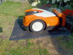 Stihl imow 422p robotmaaier Nieuwe accu!, Cirkelmaaier, Ophalen, Zo goed als nieuw, Minder dan 30 cm