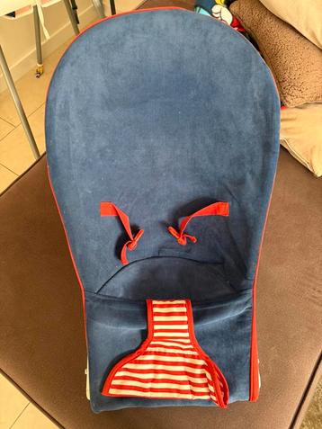 2x Wipstoeltjes beschikbaar voor biedingen