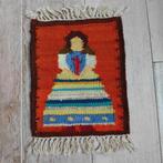 Kelim, afb. Vrouw, Huis en Inrichting, Woonaccessoires | Wanddecoraties, Ophalen of Verzenden, Gebruikt