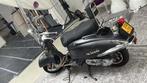 Scooter geel kenteken Kapschade scooter loopt alles werkt, Fietsen en Brommers, Ophalen, Gebruikt, Benzine