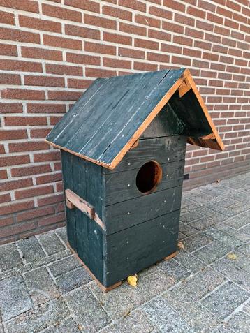Stevig orginele uilenkast voor bosuil of kerkuil / Nu € 45,- beschikbaar voor biedingen