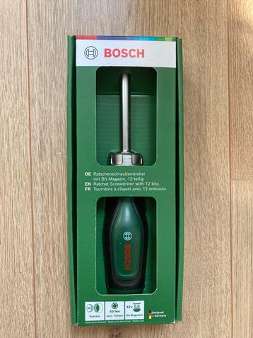 Bosch Schroevendraaier met 12 Bits - Nieuw beschikbaar voor biedingen