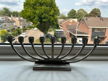 9 kaarsen kandelaar beschikbaar voor biedingen