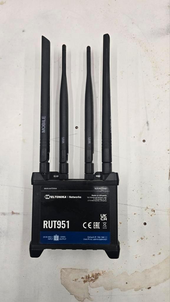 Teltonika RUT951 Wi-Fi Router, Computers en Software, Routers en Modems, Gebruikt, Router, Ophalen of Verzenden