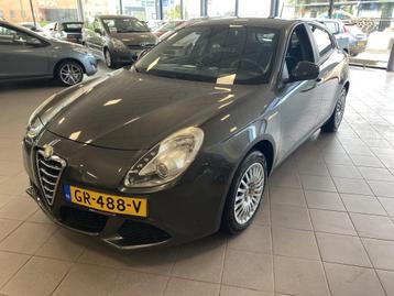 Alfa romeo Giulietta 1.6 JTDm Progression 8-25 APK BJ 2012 ! beschikbaar voor biedingen