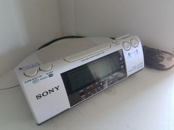 Sony wekkerradio type: ICF C470L Dream Machine 1980-'90. beschikbaar voor biedingen