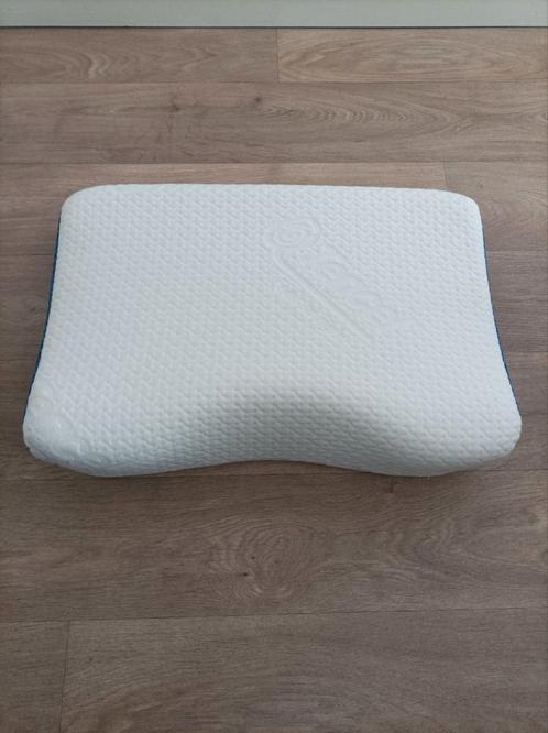 Ergonomisch hoofdkussen voor zij en rugslapers, Huis en Inrichting, Slaapkamer | Beddengoed, Zo goed als nieuw, Kussen, Eenpersoons