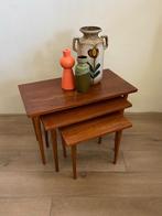 Vintage 60s teakhouten nesting table set, N.v.t., Teakhout, Ophalen of Verzenden, Zo goed als nieuw