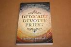 Dedicant, Devotee, Priest. Pagan Guide Divine Relationships., Ophalen of Verzenden, Gelezen, Overige onderwerpen, Achtergrond en Informatie