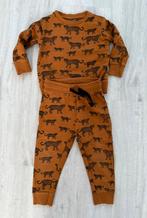 Wibra cognac bruin joggingpak panters luipaard pak setje 86, Kinderen en Baby's, Jongetje of Meisje, Ophalen of Verzenden, Zo goed als nieuw