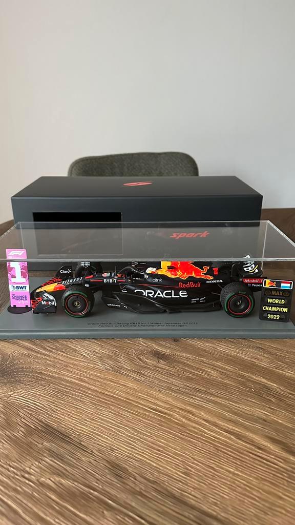 Max Verstappen World Champion 2022 1:18 Spark, Verzamelen, Automerken, Motoren en Formule 1, Nieuw, Formule 1, Ophalen of Verzenden