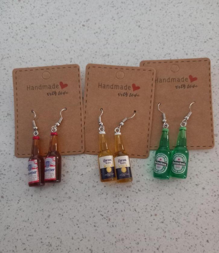 Bier flesjes oorbellen "nieuw" (Heineken,budweiser,corona), Sieraden, Tassen en Uiterlijk, Oorbellen, Nieuw, Hangers, Overige materialen