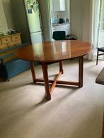 Vintage eiken ronde eettafel (130cm diameter), Huis en Inrichting, Tafels | Eettafels, Ophalen, 100 tot 150 cm, Rond, Zo goed als nieuw