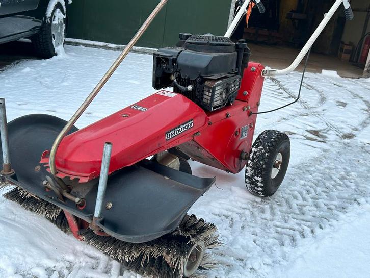 Tielburger veegmachine sneeuw tk32 met opvangbak, Tuin en Terras, Veegmachines, Gebruikt, Ophalen