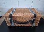 Mooie Picknickmand met Inhoud, Hobby en Vrije tijd, Picknickmanden, Ophalen of Verzenden, Zo goed als nieuw