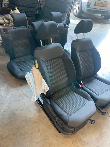 Complete Interieurset – Volkswagen Polo 6C (2014–2017) beschikbaar voor biedingen