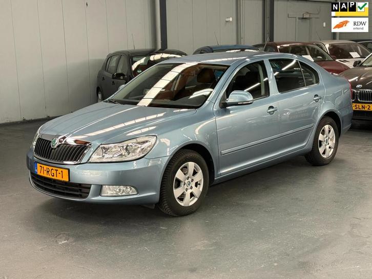 Skoda Octavia 1.2 TSI Elegance Automaat 1ste Eigenaar APK NA, Auto's, Skoda, Bedrijf, Te koop, Octavia, ABS, Airbags, Airconditioning