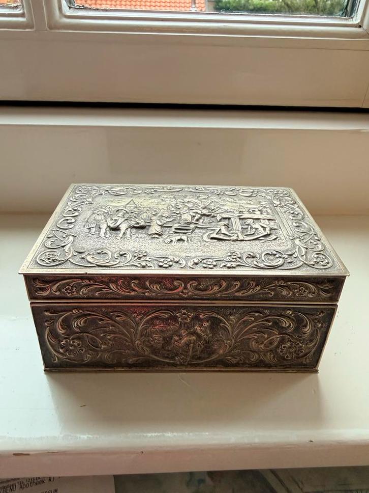 Zilveren theedoos, tweede gehalte, Antiek en Kunst, Antiek | Goud en Zilver, Zilver, Ophalen of Verzenden