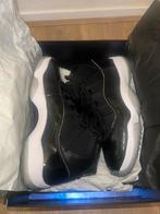 Jordan 11 space jam maat eu42/us8.5, Ophalen, Nieuw, Overige kleuren