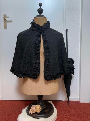 Schitterende antieke Victoriaanse cape  beschikbaar voor biedingen