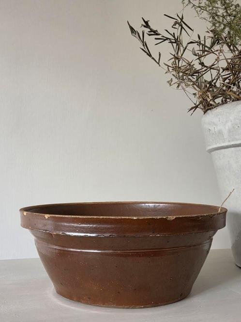 Oude brocante gres schaal, Antiek en Kunst, Antiek | Keramiek en Aardewerk, Ophalen