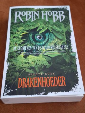 Robin Hobb - Drakenhoeder beschikbaar voor biedingen