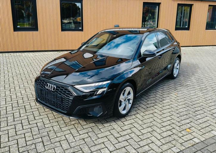 Audi A3 SPORTBACK 30 TFSI  Pro Line 17 inch Sport, Auto's, Audi, Bedrijf, A3, Aangepast voor mindervaliden, ABS, Adaptieve lichten